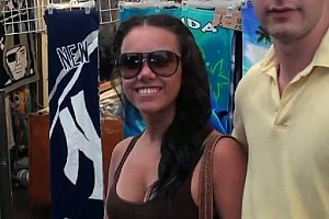 四川少妇被弄的高潮真人男女